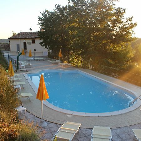Agriturismo La Valle Del Vento Урбино Экстерьер фото